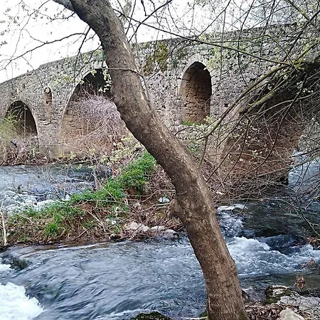 Chalet ευμορφο σαν παραμύθι αμυγδαλια